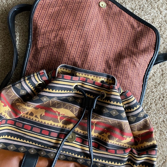 Loungefly Disney The Lion King Safari Rucksack Backpack - Exclusive VERY RARE - Picture 7 of 11